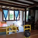 홀리데이파크 Village